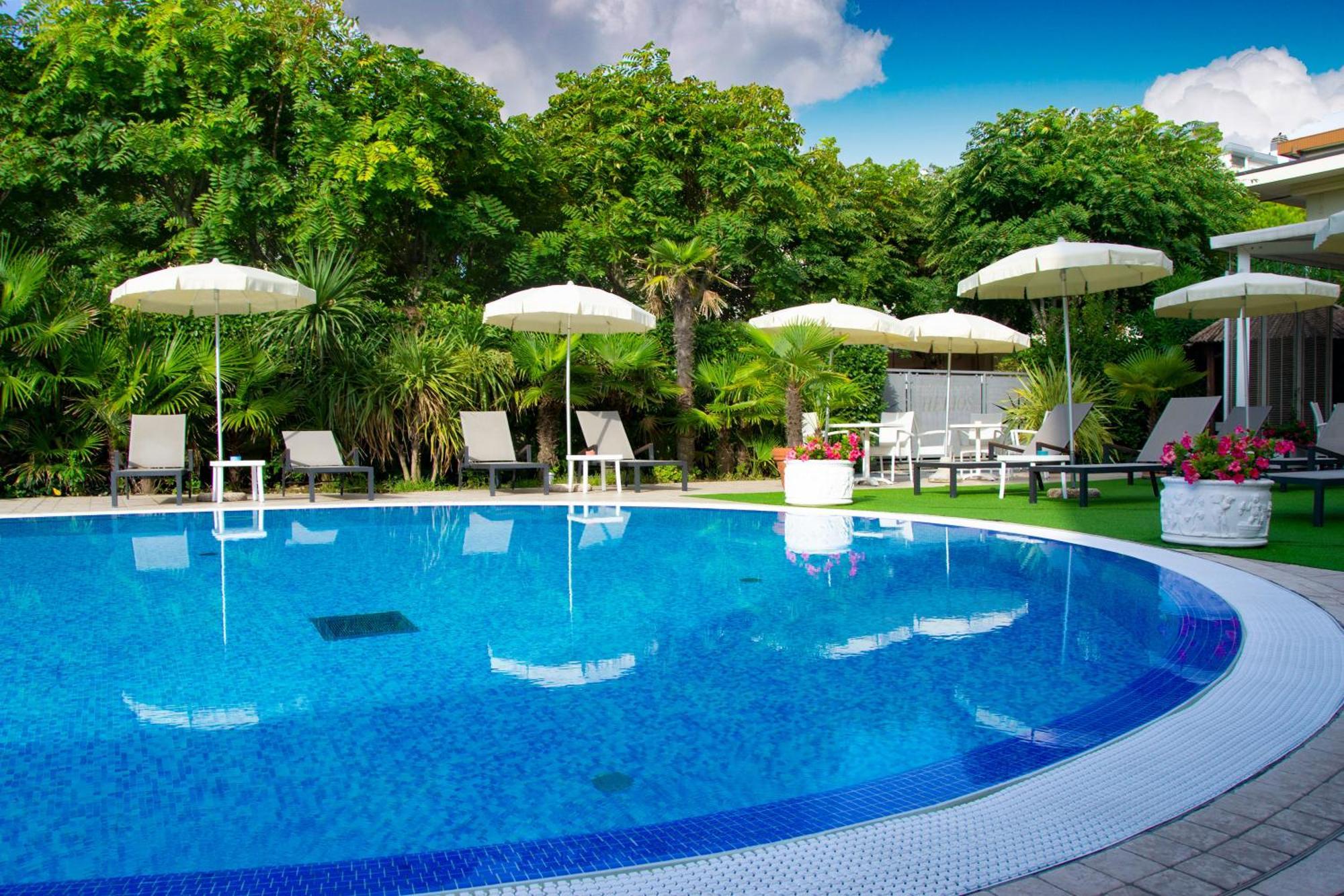 Hotel Helios Τζεσόλο Λίντο Εξωτερικό φωτογραφία